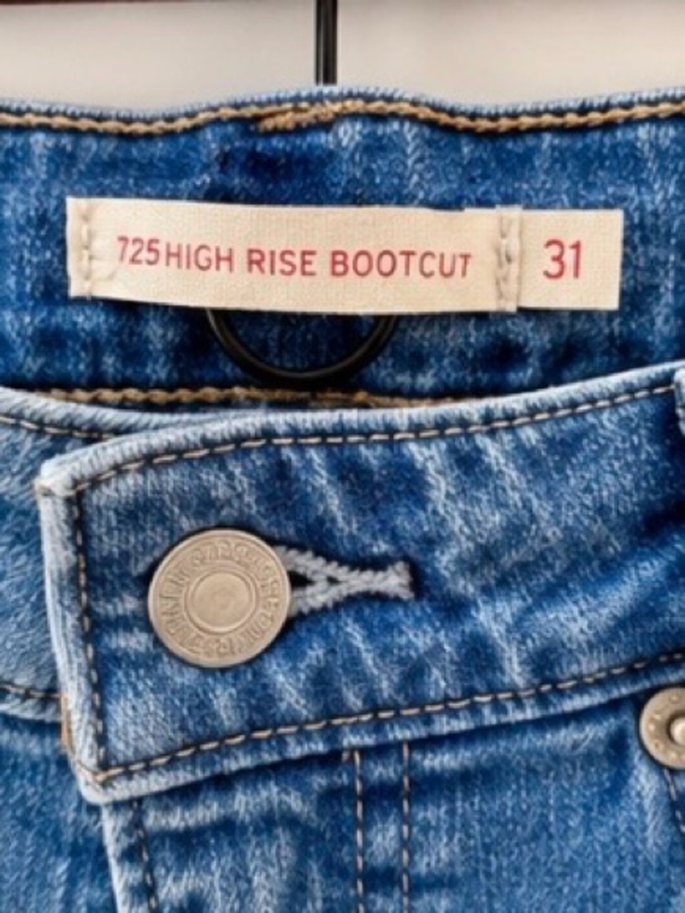 Levi’s 725 High‎ Rise Bootcut Jeans Women’s Size 31 Medium Wash Stretch Denim - Picture 3 of 7
